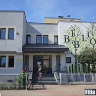 Mural po zdjęciu rusztowań.